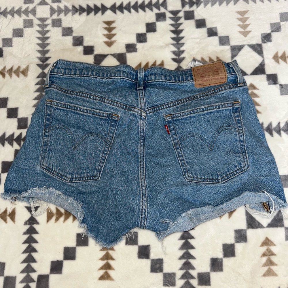 Levi 502 Shorts